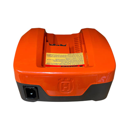 HUSQVARNA BATTERY CHARGER QC500 US
